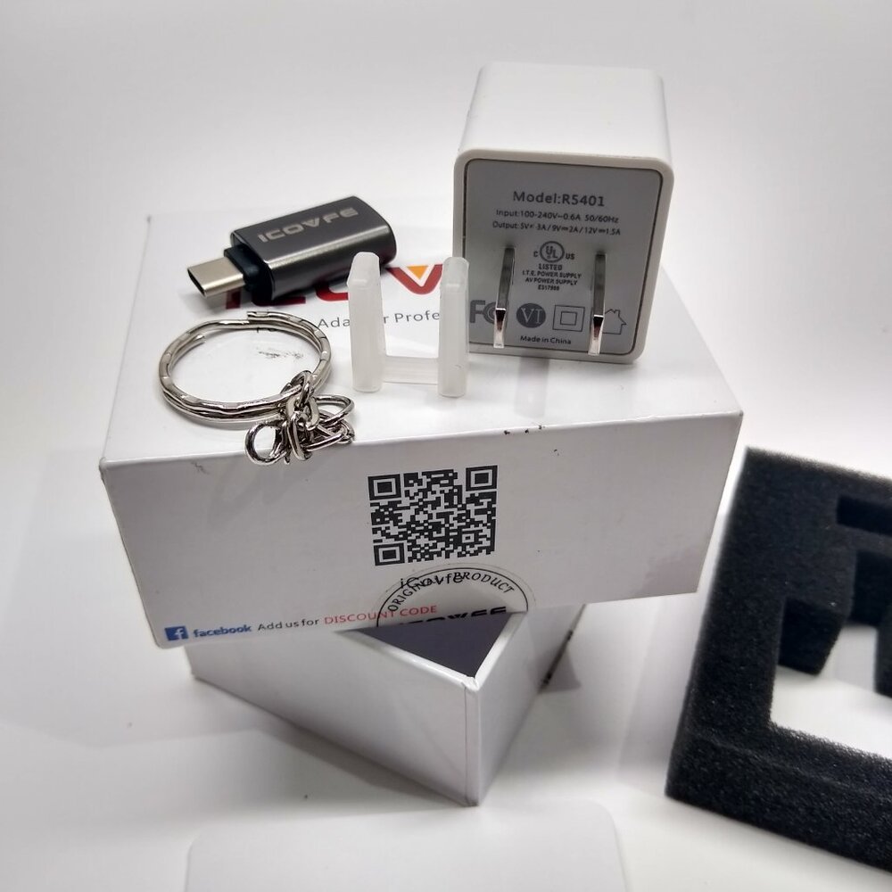 ICOVFE Pro Butler PD Charger 18W USB-C Model R5401 Compact & Portable / Keychain - Picture 5 of 7